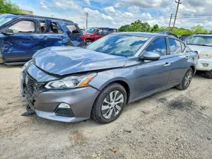 Nissan Altima 2.5L 4 2020