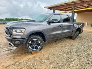 RAM 1500 5.7L 8 2020