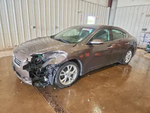 Nissan Maxima 3.5L 6 2013