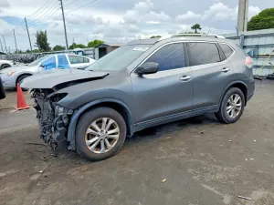 Nissan Rogue 2.5L 4 2015