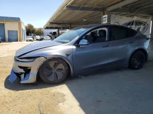 Tesla Model Y 2026