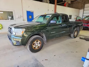 Toyota Tacoma 2.7L 4 2014