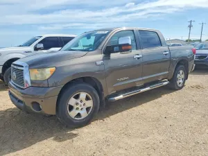 Toyota Tundra 5.7L 8 2010