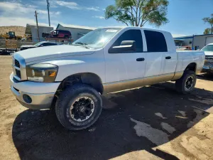 Dodge RAM 5.7L 8 2006