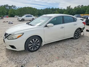 Nissan Altima 2.5L 4 2017