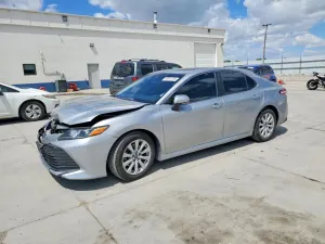 Toyota Camry 2.5L 4 2018
