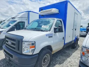 Ford Econoline 7.3L 8 2023