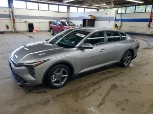 Kia K4 2.0L 4 2025
