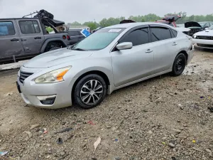 Nissan Altima 2.5L 4 2015