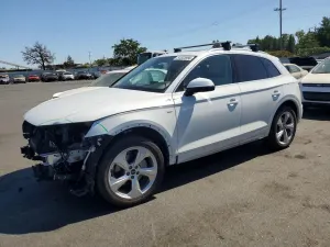 Audi Q5 2.0L 4 2024