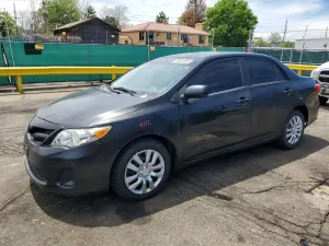 Toyota Corolla 1.8L 4 2013