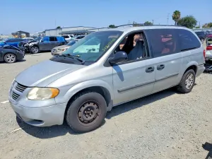 Dodge Grand Caravan (Caravan) 3.3L 6 2005