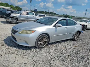 Lexus ES 3.5L 6 2013
