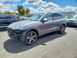 Porsche Cayenne 3.6L 6 2016