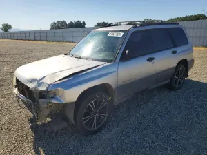 Subaru Forester 2.5L 4 2002