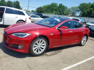 Tesla Model S 2016