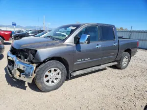Nissan Titan 5.6L 8 2005
