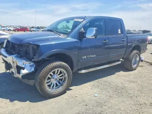 Nissan Titan 5.6L 8 2015