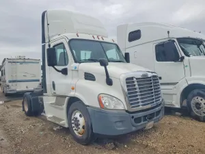 Freightliner Cascadia 12.8L 6 2015