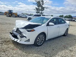 Toyota Corolla 1.8L 4 2017