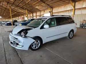 Toyota Sienna 3.3L 6 2004