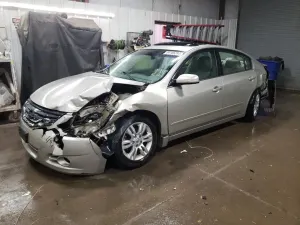 Nissan Altima 2.5L 4 2010