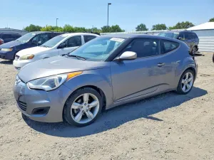 Hyundai Veloster 1.6L 4 2013