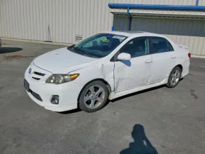 Toyota Corolla 1.8L 4 2011