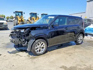 Kia Soul 2.0L 4 2025