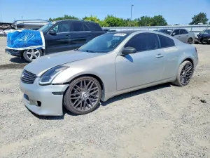 Infiniti G35 3.5L 6 2004