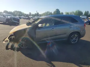 Kia Sorento 3.3L 6 2015