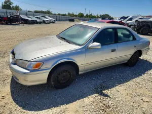 Toyota Camry 2.2L 4 2000