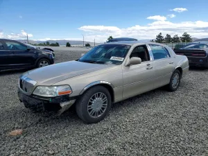 Lincoln Town Car 4.6L 8 2006