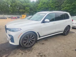 BMW X7 4.4L 8 2020