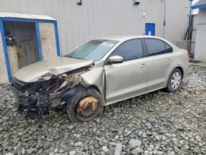 Volkswagen Jetta 1.8L 4 2014