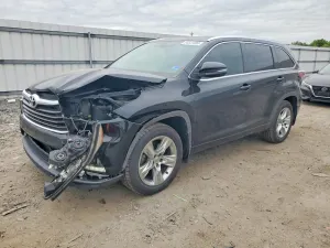 Toyota Highlander 3.5L 6 2015