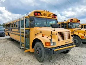 International 3000 8 1997