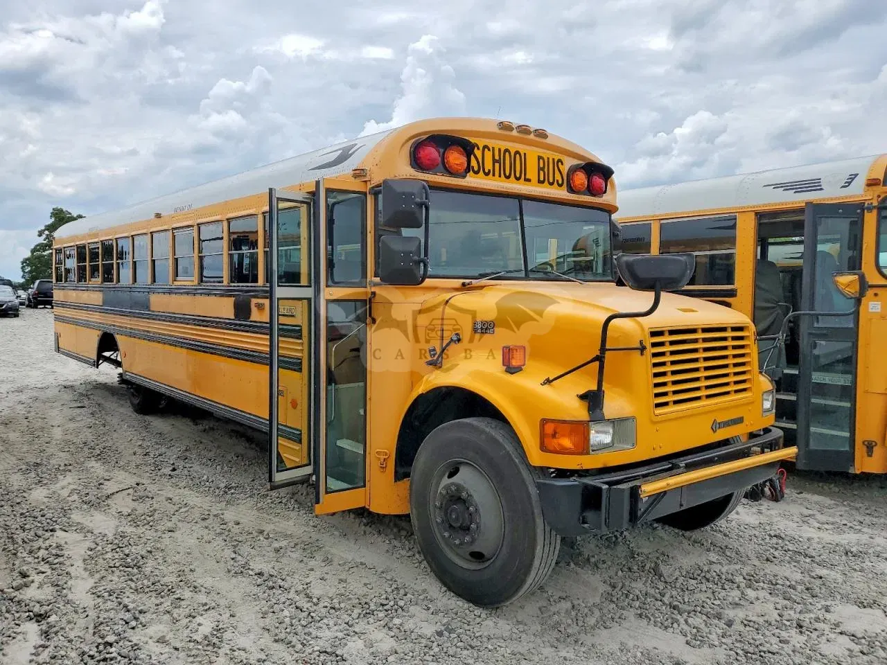 International 3000 8 1997
