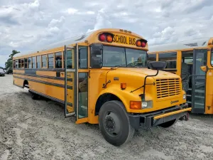 International 3000 8 1997