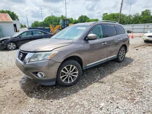 Nissan Pathfinder 3.5L 6 2013