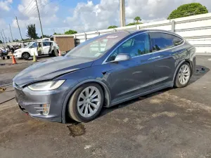 Tesla Model X 2017