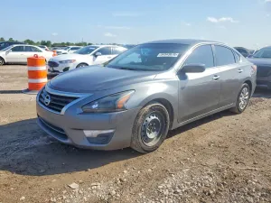 Nissan Altima 2.5L 4 2015