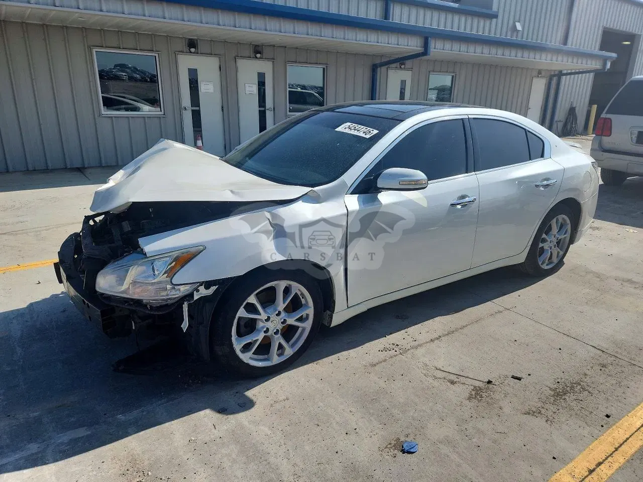 Nissan Maxima 3.5L 6 2014