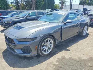 Ford Mustang 5.0L 8 2026