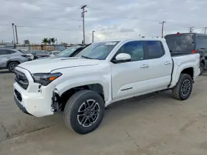 Toyota Tacoma 2.4L 4 2025