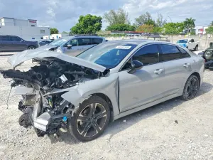 Kia K5 1.6L 4 2023