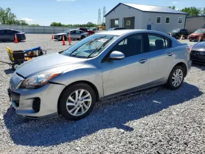 Mazda 3 2.0L 4 2012