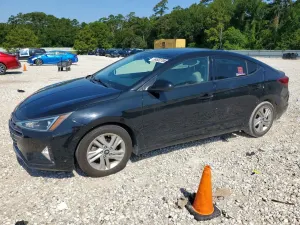 Hyundai Elantra 2.0L 4 2020