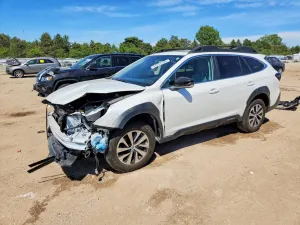 Subaru Outback 2.5L 4 2024