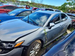 Toyota Camry 2.5L 4 2023